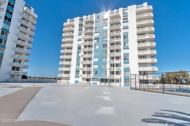 Bayshore Club unit 106, Daytona Beach, FL 32118 - photo 2