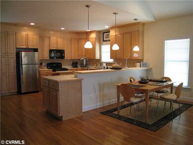 Kitchen - Refrigerator Conveys