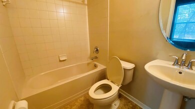 960 Sombra St, Tampa, FL 33619 - photo 6