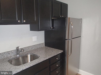 1226 N Calvert St, Baltimore, MD 21202 - photo 4