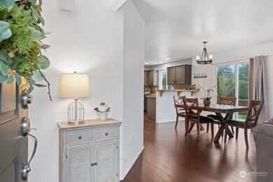 27705 Ridge Way, Stanwood, WA 98292 - photo 2