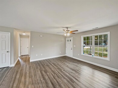 121 Potts Grant Ln, Statesville, NC 28625 - photo 5