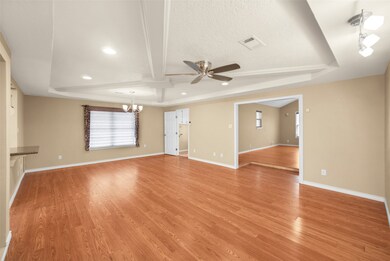 106 Prairie Wilde St, Friendswood, TX 77546 - photo 7