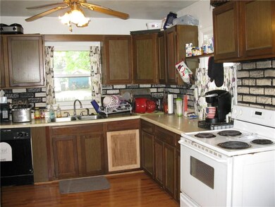 3835 3rd St, Des Moines, IA 50313 - photo 4