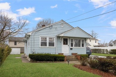 19 Thomas St, Warwick, RI 02886 - photo 3