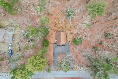 153 Marcel Dr, Dingmans Ferry, PA 18328 - photo 4