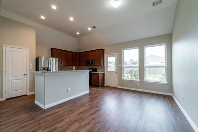 11350 Creekway Bend Dr, Humble, TX 77396 - photo 4