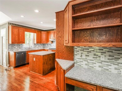 2936 Creekridge Dr, Asheboro, NC 27205 - photo 7