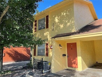 7502 Bolanos Ct, Tampa, FL 33615 - photo 2