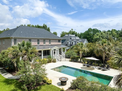 34-web-or-mls-Coastal RE Photo 4102 Colo