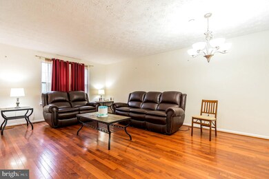 12045 Winding Creek Way, Germantown, MD 20874 - photo 3