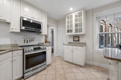 6 Parkway Rd unit 1, Brookline, MA 02445 - photo 5