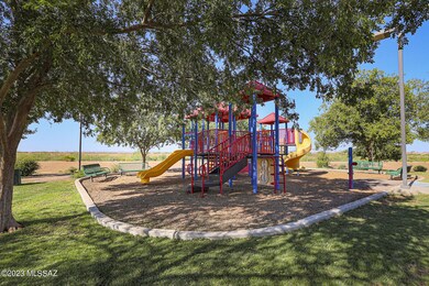 Southwest_Red Rock Village_Amenities_008