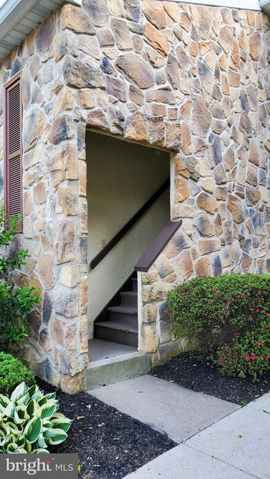 unlisted-address, Chesterbrook, PA 19087 - photo 4