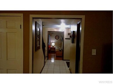 Foyer Great floor plan!