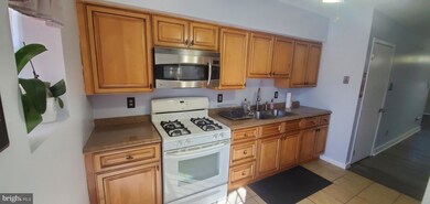 622 Clinton St, Camden, NJ 08103 - photo 3