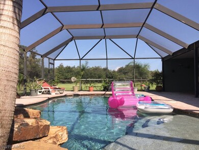 848 Woodridge Cir, Fort Myers, FL 33913 - photo 2