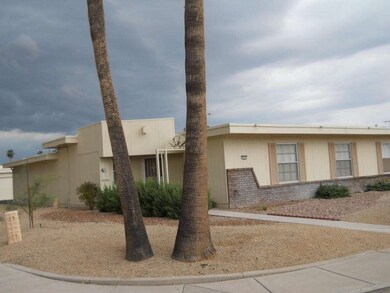 17457 N Del Webb Blvd, Sun City, AZ 85373 - photo 7