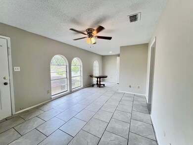 3021 Sycamore Ave unit 8, Bay City, TX 77414 - photo 3
