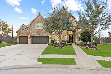 Cul-de-sac Living at its finest!