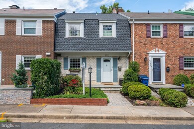 6018 Hardwick Place, Falls Church, VA 22041 - photo 2