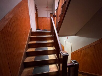 29 Oberlin St, Worcester, MA 01610 - photo 4