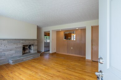 Hardwood Floors!