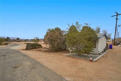 13950 Hesperia Rd, Victorville, CA 92395 - photo 4