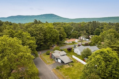 64 Strong St, Easthampton, MA 01027 - photo 3