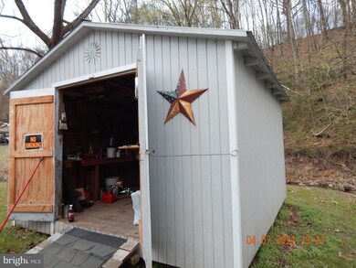 12 Emily Dr, Paw Paw, WV 25434 - photo 4