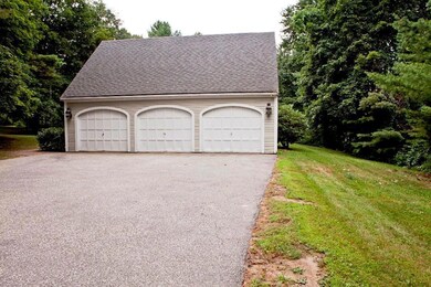 3 Car Attached Garage