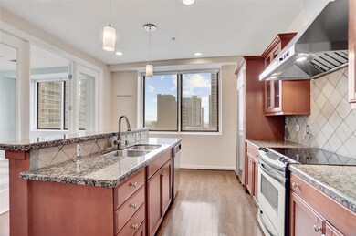 This kitchen is the heart of the home, blending ef