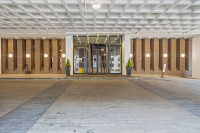 Malibu East Condominium unit 10D, Chicago, IL 60660 - photo 2