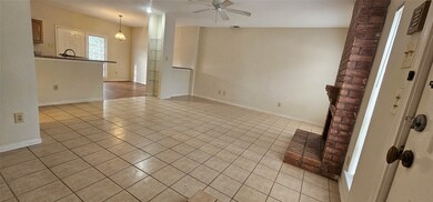7011 Alabonson Rd, Houston, TX 77088 - photo 4