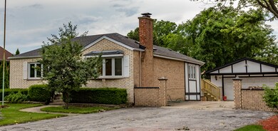 4340 Scott St, Schiller Park, IL 60176 - photo 2