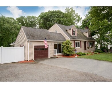 27 East St, Stoneham, MA 02180 - photo 2