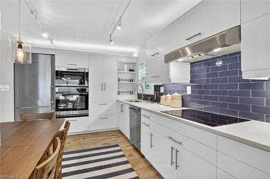 1549 Sandpiper St unit 23, Naples, FL 34102 - photo 3