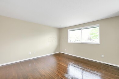 3731 Lynward Rd, Columbus, OH 43228 - photo 4