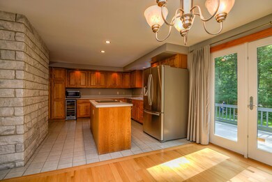 3 Heron Ln Cumberland ME 04110-large-008