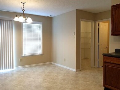 9488 W Quarter Moon Dr, Pendleton, IN 46064 - photo 7