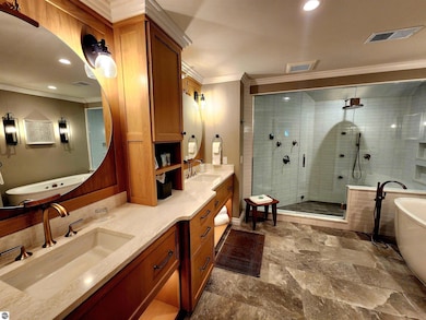 5707 S Lake St unit 13 F, Glen Arbor, MI 49636 - photo 5