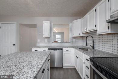 830 Olive Branch Ct, Edgewood, MD 21040 - photo 5