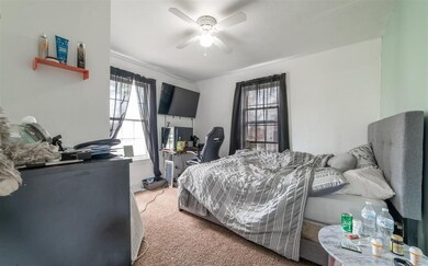 811 S Kickapoo St, Lincoln, IL 62656 - photo 7