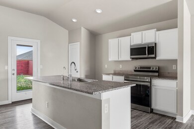 1312 Lantana Ct, Odessa, TX 79765 - photo 5