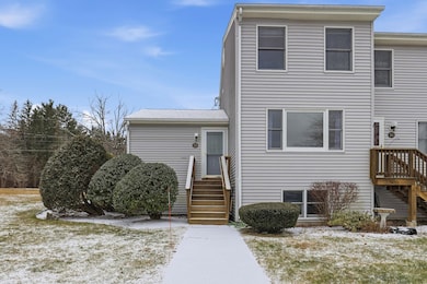 35 Fieldstone Estates, Newmarket, NH 03857 - photo 2