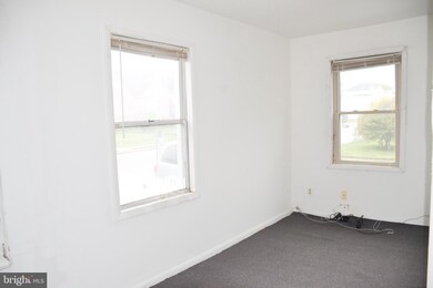 6720 Brentwood Ave, Dundalk, MD 21222 - photo 6