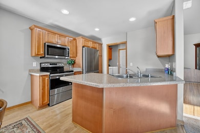 1402 Candlelight Ln unit 1, Fond Du Lac, WI 54937 - photo 2