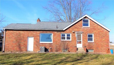 ALL NEW WINDOWS - ALL BRICK - NEW ROOF