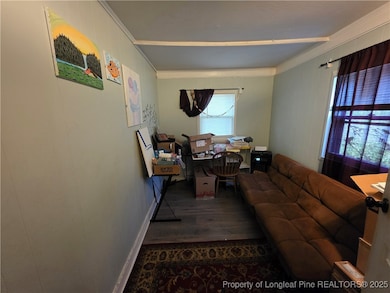 124 N Wright St, Raeford, NC 28376 - photo 4