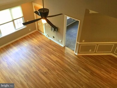 12451 Hayes Ct unit 301, Fairfax, VA 22033 - photo 4